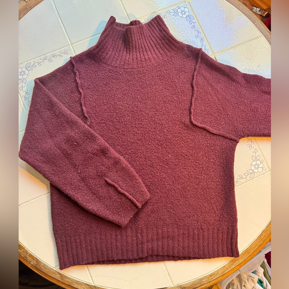 Universal Thread Burgundy Mock Neck Sweater - Size Large